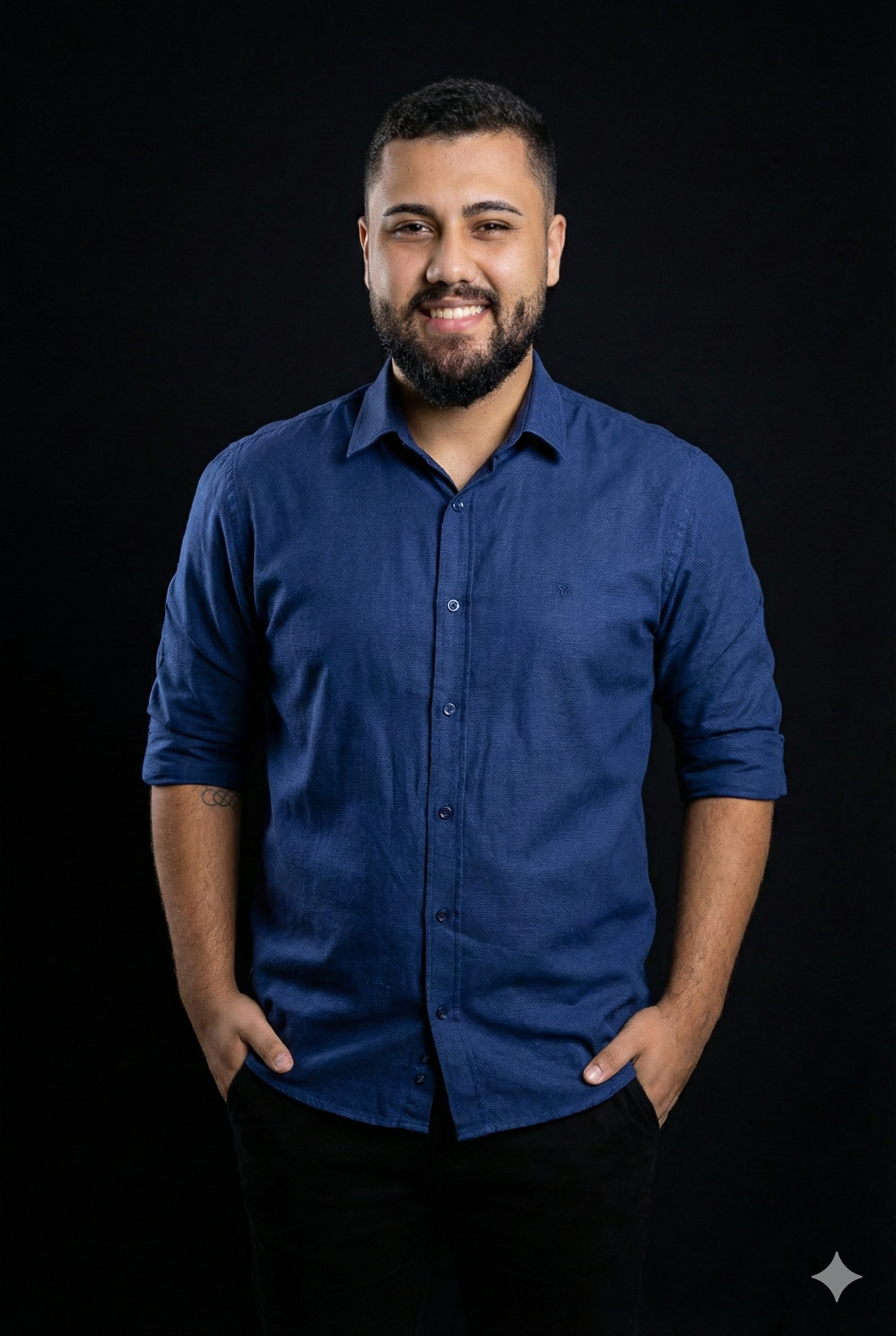 Matheus Oliveira em consultório